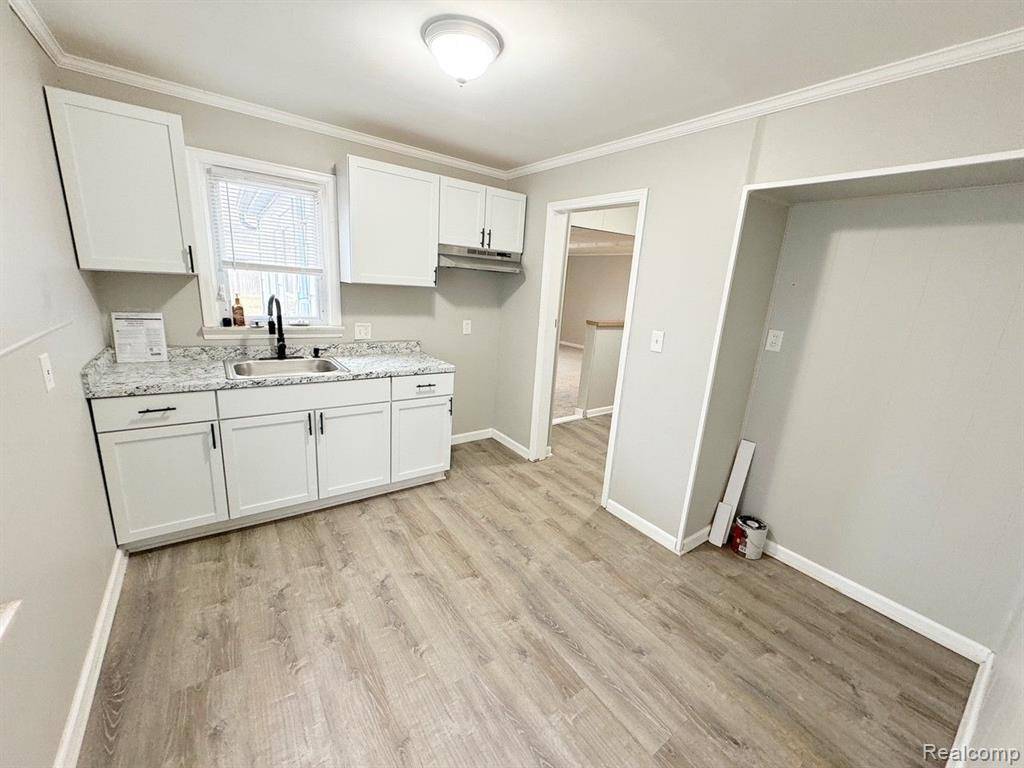 Garden City, MI,29520 ELMWOOD Street
