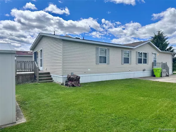Chesterfield, MI,52263 Landsdowne Circle