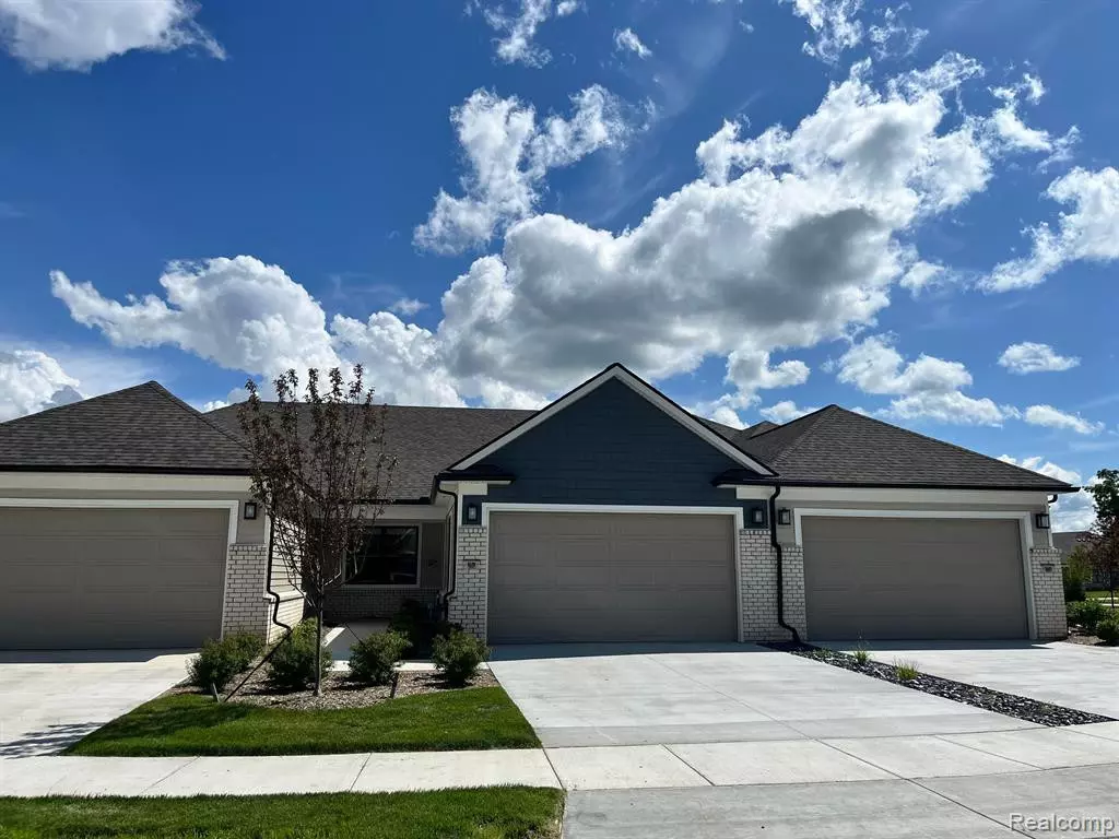 Brighton, MI 48116,5694 Lakeway Drive