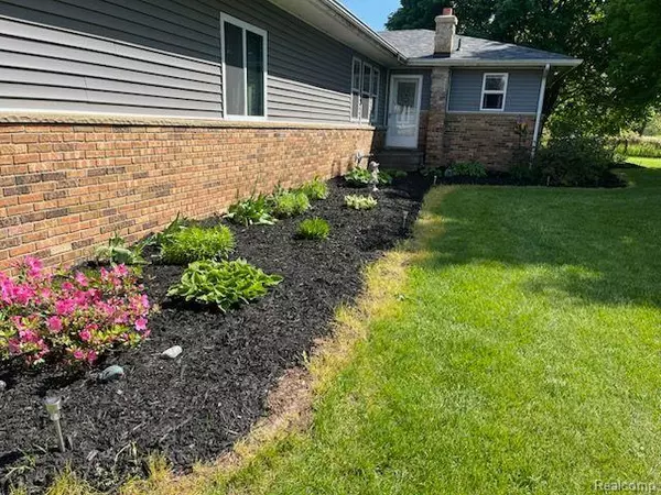 Gregory, MI 48137,5217 BULL RUN Road