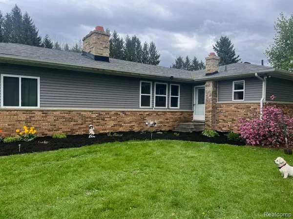 Gregory, MI 48137,5217 BULL RUN Road