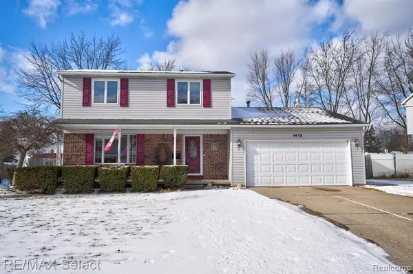 1413 MORNINGLOW Drive, Grand Blanc, MI 48439