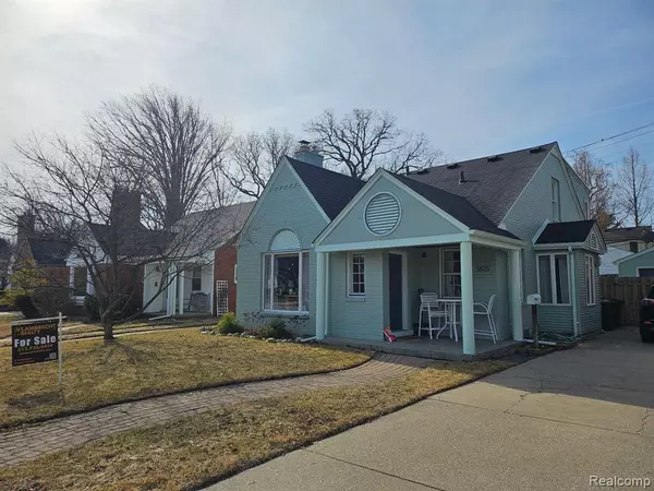 Grosse Pointe Woods, MI 48236,1615 FAIRCOURT Street