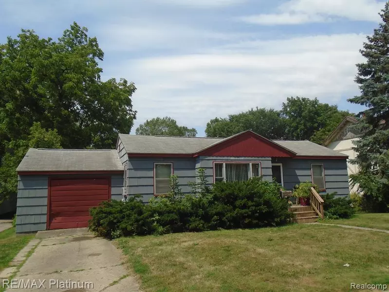 335 N. LAFAYETTE, South Lyon, MI 48178