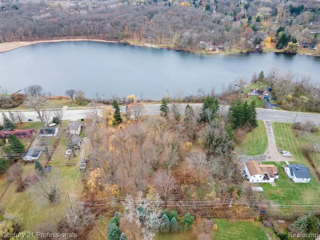 Waterford, MI 48329,LOT 3 W WALTON