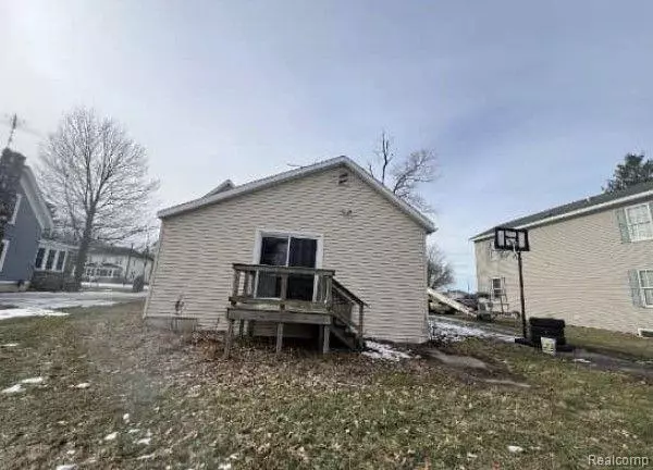 Leonidas, MI 49066,53441 FULTON Road