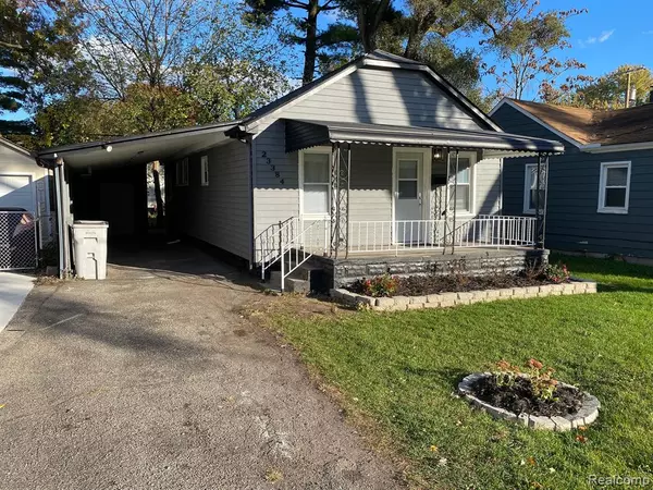 Hazel Park, MI 48030,23384 TAWAS Avenue