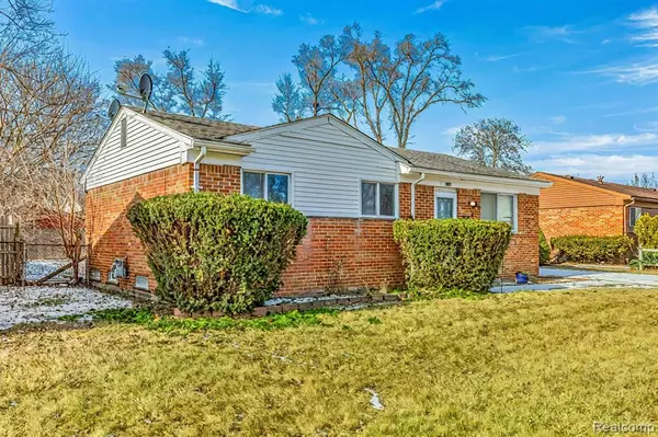 Romulus, MI 48174,6748 GLORIA Street