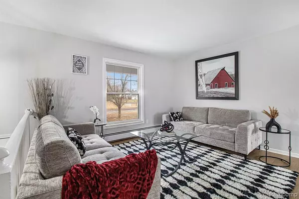 South Lyon, MI 48178,13428 SEQUOIA Lane