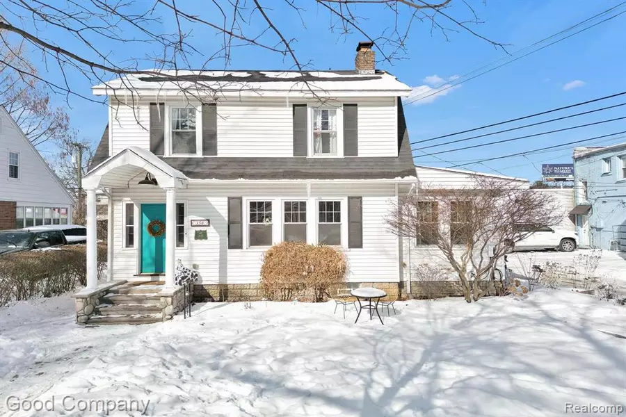 156 W MAPLEHURST Street, Ferndale, MI 48220