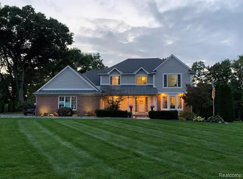 1076 BIRD Road, Ortonville, MI 48462