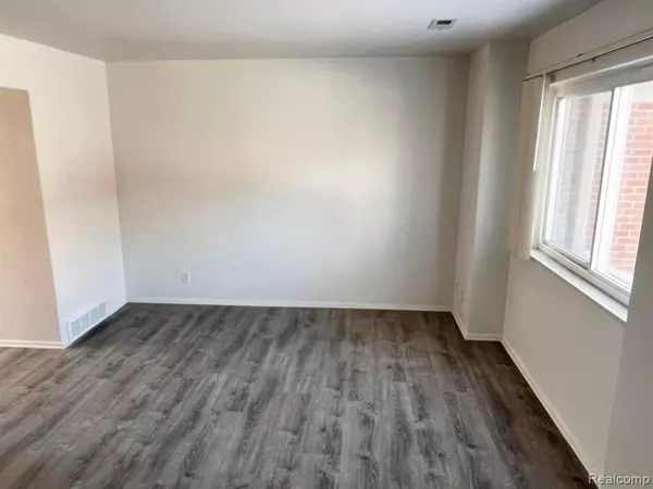 Roseville, MI 48066,25719 Salem Court