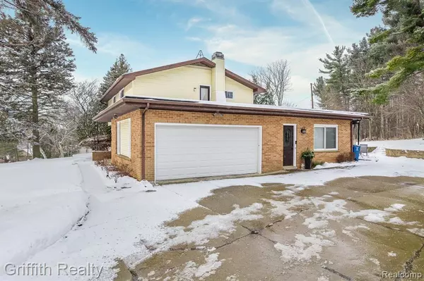 Ann Arbor, MI 48105,435 PINE BRAE Street