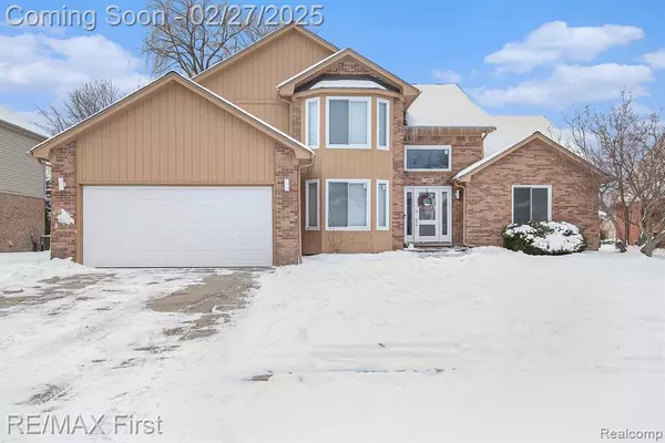 Macomb, MI 48044,20890 WOLF Drive