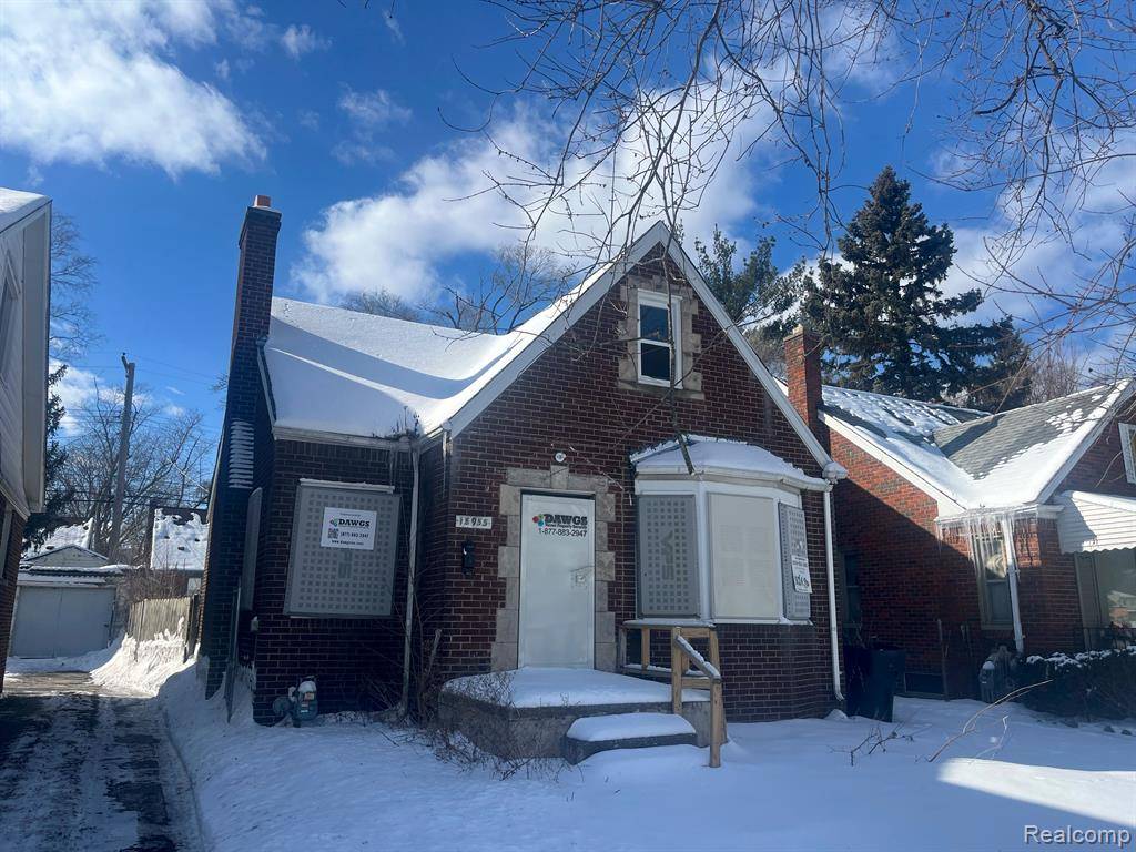 18955 HAMBURG Street, Detroit, MI 48205