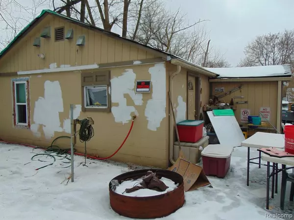 Commerce Twp, MI 48382,5530 BLACKMOOR Street