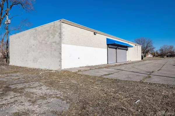 Detroit, MI 48204,8941 WYOMING Street