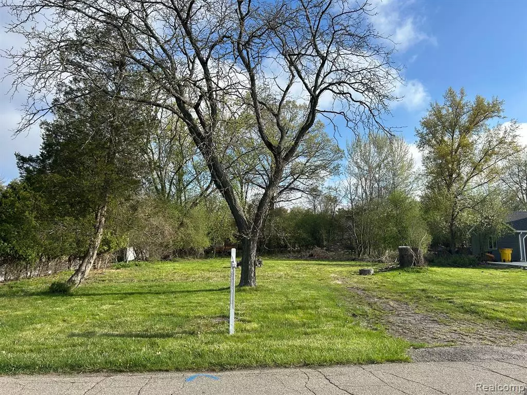 Grosse Ile, MI 48138,7806 Island Boulevard