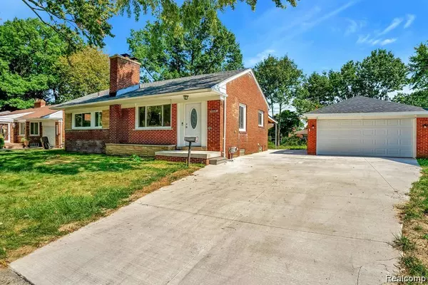 Eastpointe, MI 48021,23120 Marine Avenue