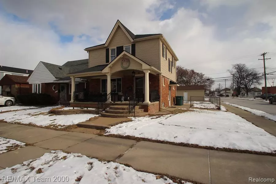 6000 orchard Avenue, Dearborn, MI 48126