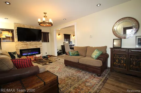 Dearborn, MI 48126,6000 orchard Avenue