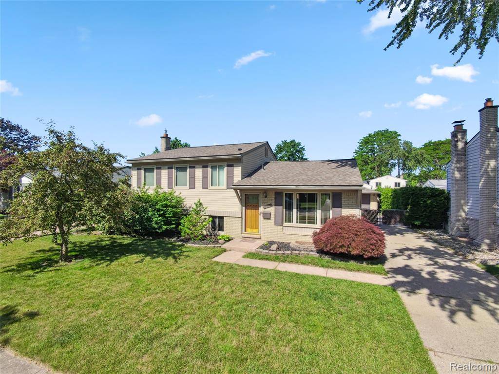 14101 Hix Street, Livonia, MI 48154
