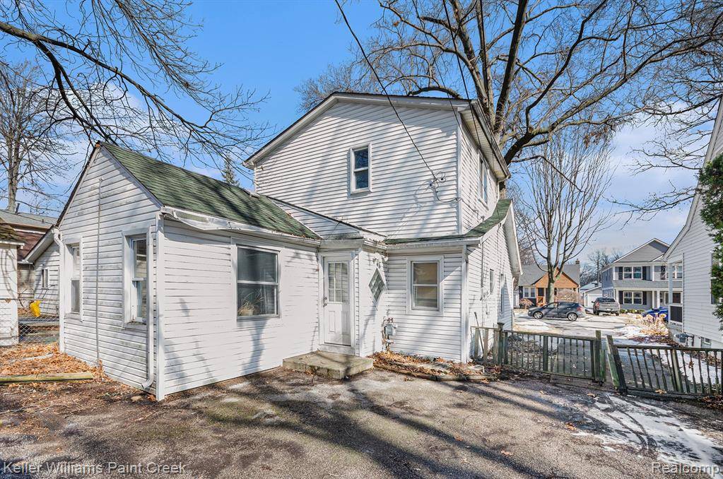 Royal Oak, MI 48067,1326 MOHAWK Avenue