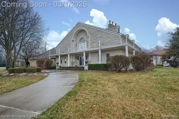 Clinton Twp, MI 48036,37303 CAMELLIA Lane