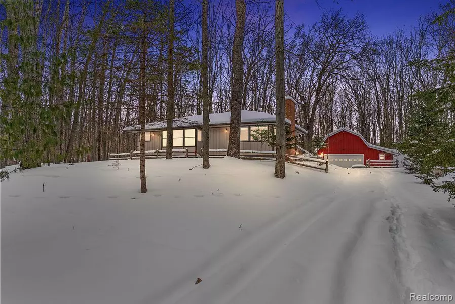 4531 MOCKINGBIRD Circle, Farwell, MI 48622