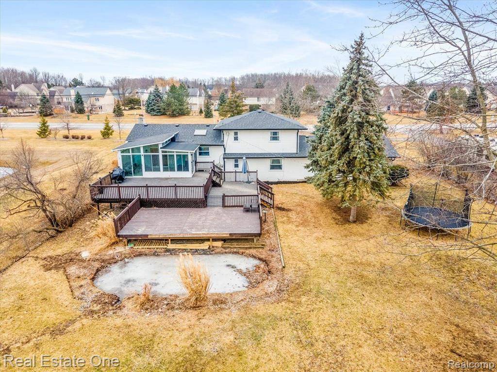 Canton, MI 48187,46670 CHERRY HILL Road