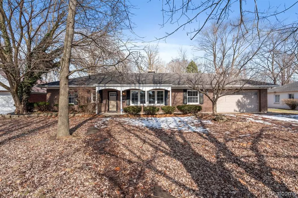 Eastpointe, MI 48021,19081 COLLINSON Avenue