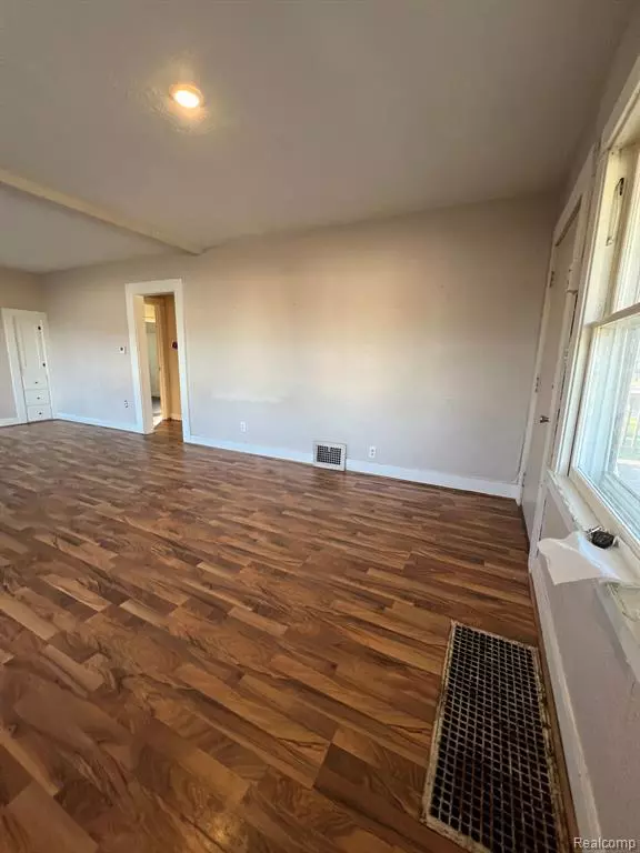 Saginaw, MI 48602,1517 STANLEY Street