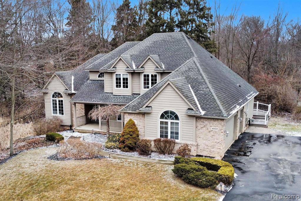 4859 WINDSWEPT Drive, Milford, MI 48380