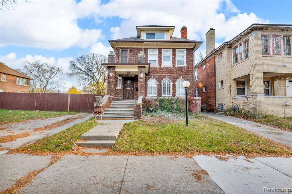 2501 GLADSTONE Street, Detroit, MI 48206
