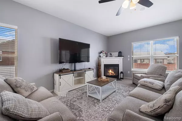 Grand Blanc, MI 48439,4075 MEADOW WALK Boulevard
