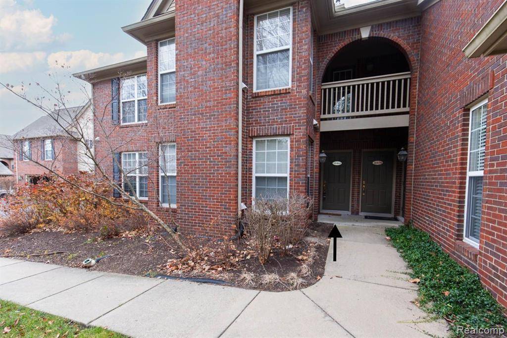 Novi, MI 48377,28460 CARLTON WAY Drive