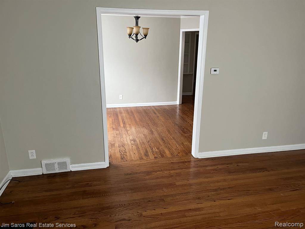 Grosse Pointe, MI 48230,774 NEFF Road