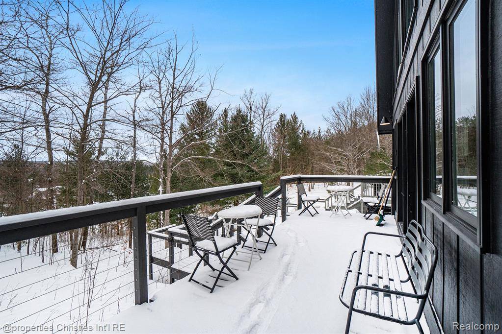 Harbor Springs, MI 49740,3955 S. Pleasantview Road