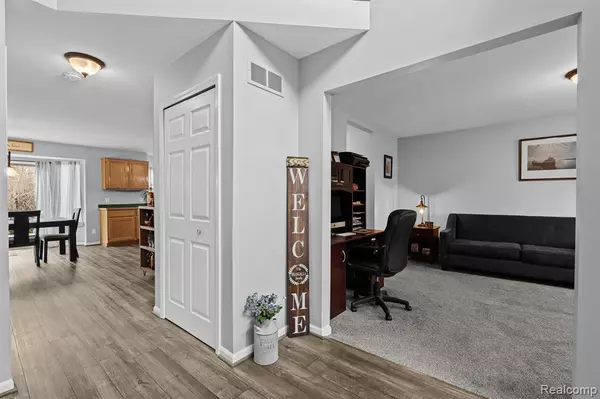 Trenton, MI 48183,23868 STACEY Drive
