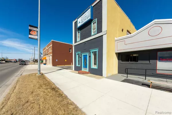 Brighton, MI 48116,116 W GRAND RIVER Avenue