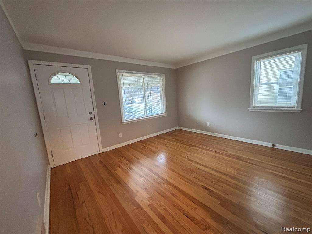 Warren, MI 48089,11268 LOZIER Avenue