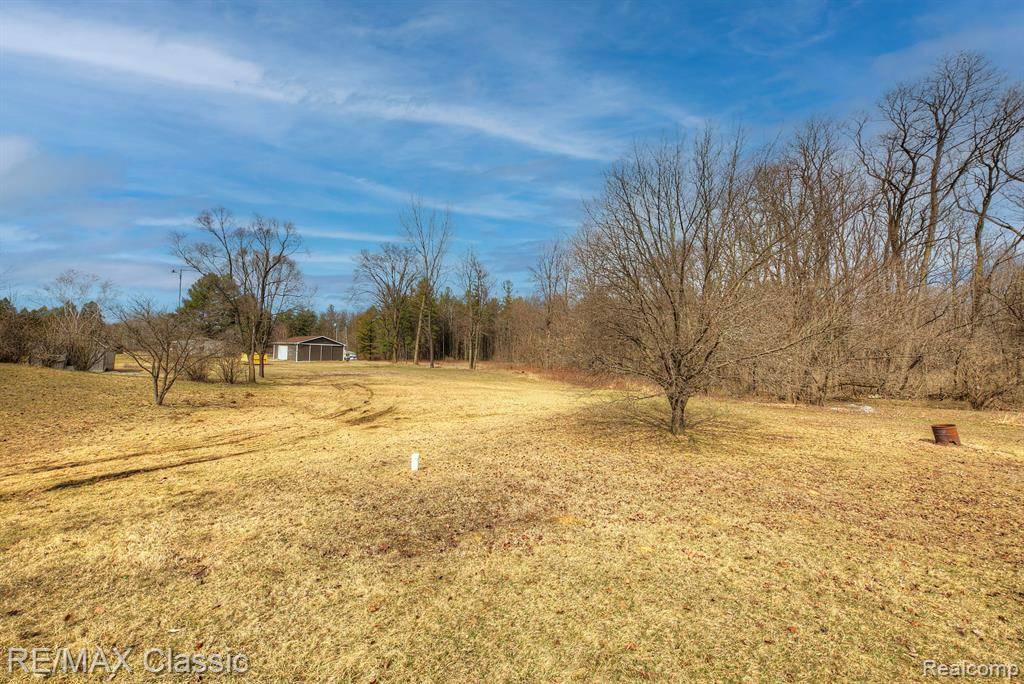 Vassar, MI 48768,4626 WALTAN Road