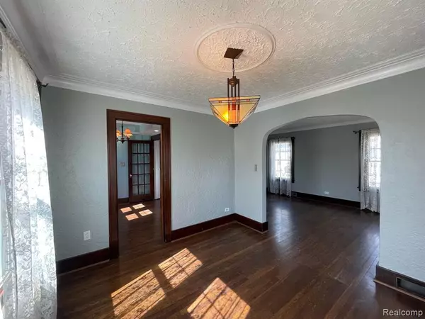 New Hudson, MI 48165,30061 Cherry Lane