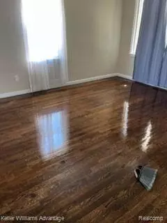 Eastpointe, MI 48021,24640 WILMOT Avenue