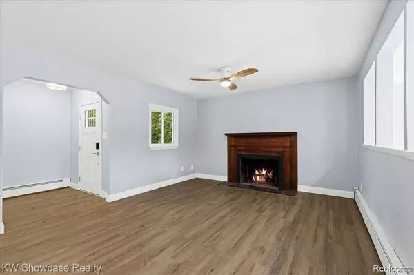 Milford, MI 48381,345 S HOUGHTON Street