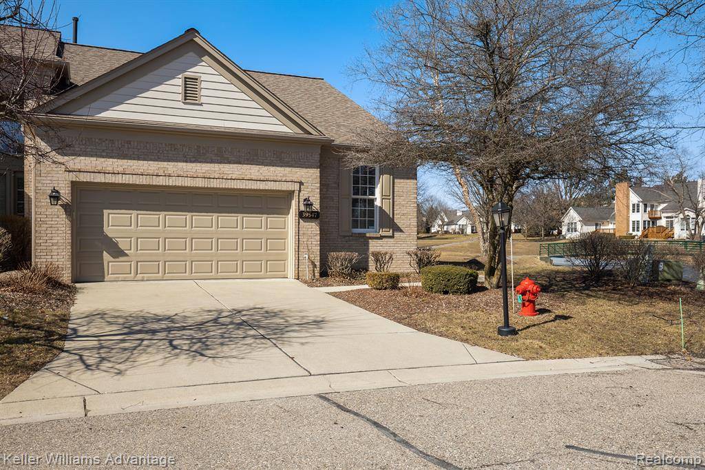 Northville, MI 48168,39547 CHAMPION Court
