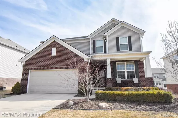 29914 BRAEBURN, New Hudson, MI 48165