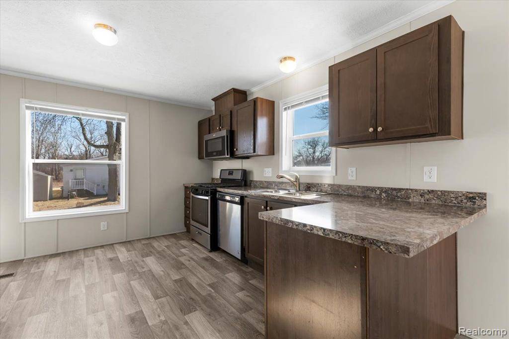Clinton Twp, MI 48038,38021 Orleans St.