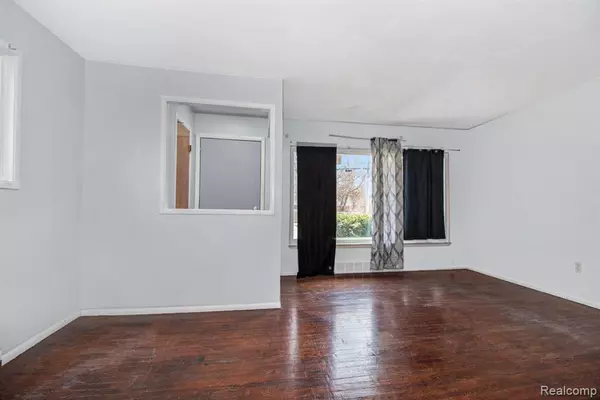 Inkster, MI 48141,724 Western