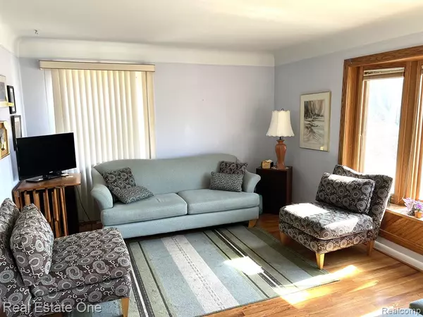Huntington Woods, MI,13344 Hart Avenue